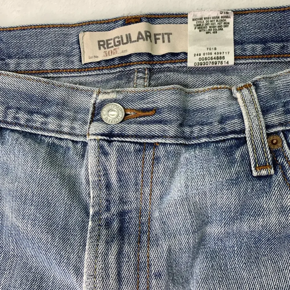 VTG Levi's 505 Mens 40x32 Regular Fit Light Wash Distressed Denim Blue Jeans